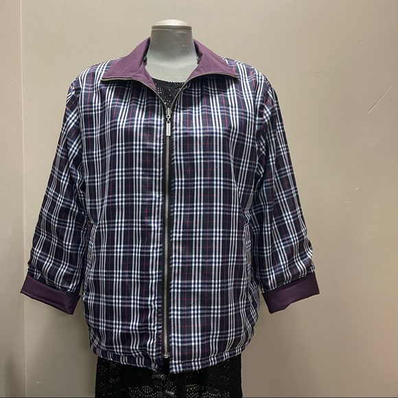 Authentic Burberry Reversible Jacket - Picture 15 of 17